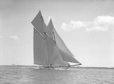 The handsome racing schooner Waterwitch 1911. Creator: Kirk & Sons of Cowes