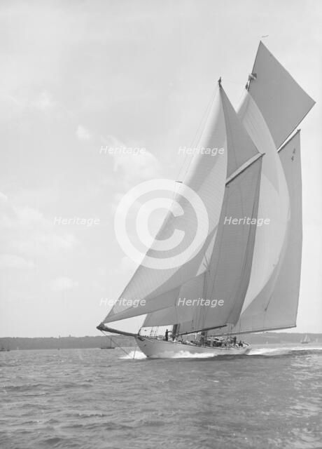 The handsome racing schooner 'Waterwitch', 1911.  Creator: Kirk & Sons of Cowes.