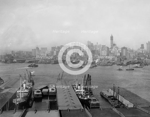The Heart of New York, N.Y., c.between 1900 and 1910. Creator: Unknown.