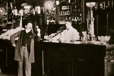 The Hoffman House Bar, New York, USA, 1900s. Creator: Unknown