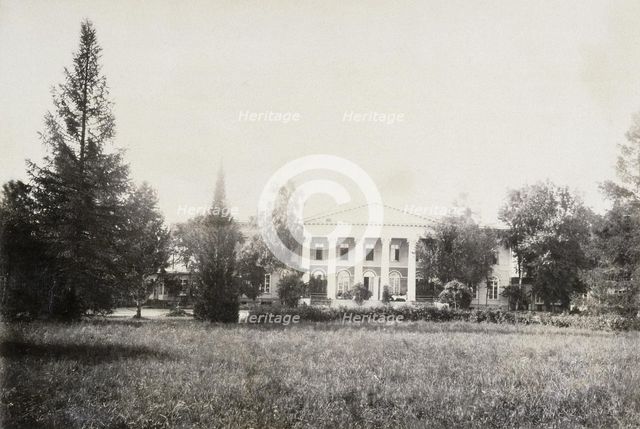 The House of the Levashov's Estate Osinovaya Roshcha, 1885. Artist: Anonymous  