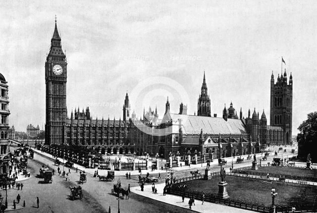 The Houses of Parliament and Westminster Hall seen from Parliament Square, London, c1905.Artist: London Stereoscopic & Photographic Co