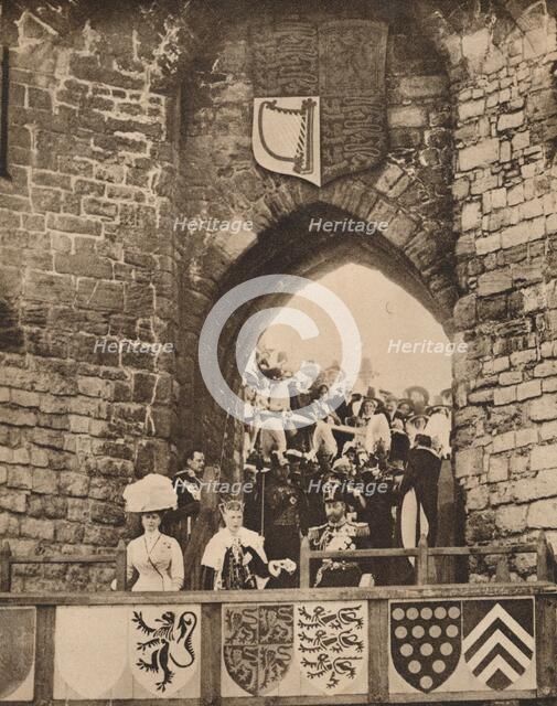 The investiture of the Prince of Wales at Caernarvon Castle, 13 July 1911 (1935). Artist: Unknown.