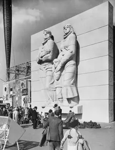 The Islanders sculpture by Siegfried Charoux, Festival of Britain, Lambeth, London, 1951