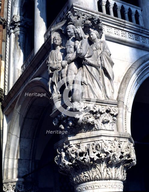  'The Judgment of Solomon', sculpture of 1404. Capital of the angle of the lower gallery of the D…