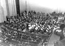 The Kuybyshev première of Shostakovich's Symphony No. 7 on March 5, 1942 by the Bolshoi..., 1942. Creator: Anonymous