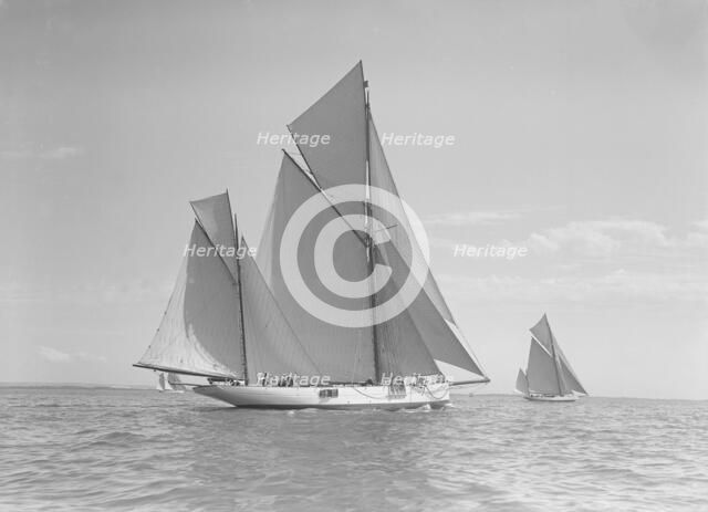 The ketch 'Corisande' under sail, 1911. Creator: Kirk & Sons of Cowes.