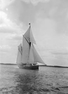 The ketch Palatina under way, 1911. Creator: Kirk & Sons of Cowes