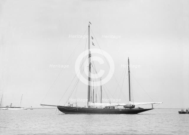 The ketch 'Valdora' at anchor, 1913. Creator: Kirk & Sons of Cowes.