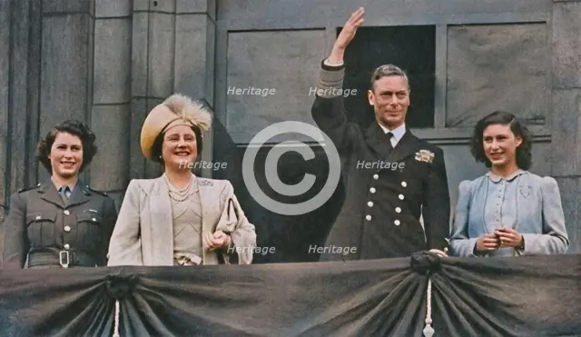 'The King and Queen with Princess Elizabeth and Princess Margaret on the Balcony of Buckingham Palac Creator: Daily Herald.