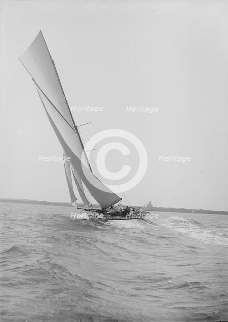 'The Lady Anne' making waves in a good breeze, 1912. Creator: Kirk & Sons of Cowes.
