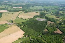 The landscape park and woodland around Shardeloes, Amersham, Buckinghamshire, 2018. Creator: Historic England