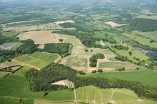 The landscape park and woodland around Shardeloes, Amersham, Buckinghamshire, 2018. Creator: Historic England