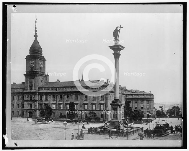 The Late Royal Castle, Warsaw, Poland, between 1910 and 1920. Creator: Harris & Ewing.