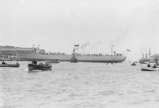 The launch of Chilean destroy Almirante Lynch 28th September 1912. Creator: Kirk & Sons of Cowes