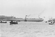 The launch of Chilean destroy Almirante Lynch 28th September 1912. Creator: Kirk & Sons of Cowes