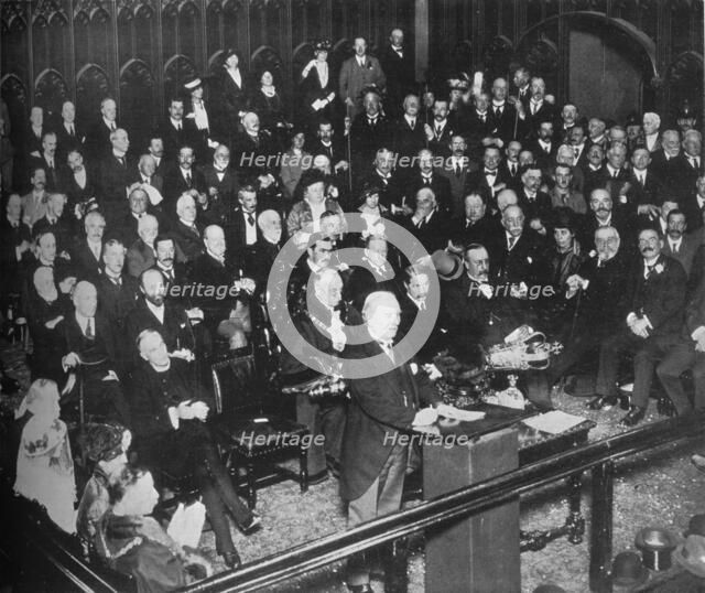 'The launching of the War Loan', 1915. Artist: Unknown.