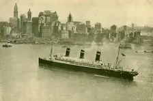 The "Leviathan" at New York c1930. Creator: Unknown