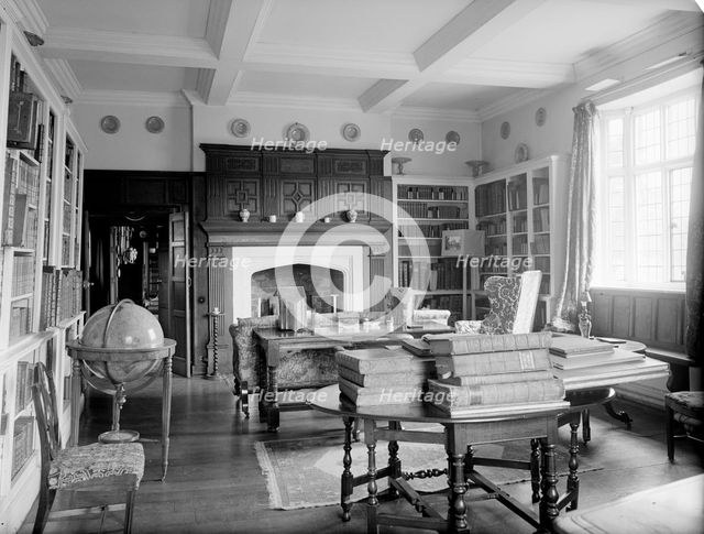 The library at Pitchford Hall, Shropshire, 1959. Artist: GB Mason