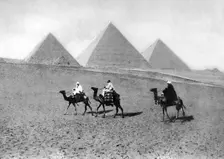 The Pyramids of Giza, Cairo, Egypt, c1920s