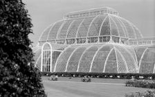 The Palm House, Kew Gardens, Greater London, 1945-1980. Artist: Eric de Maré
