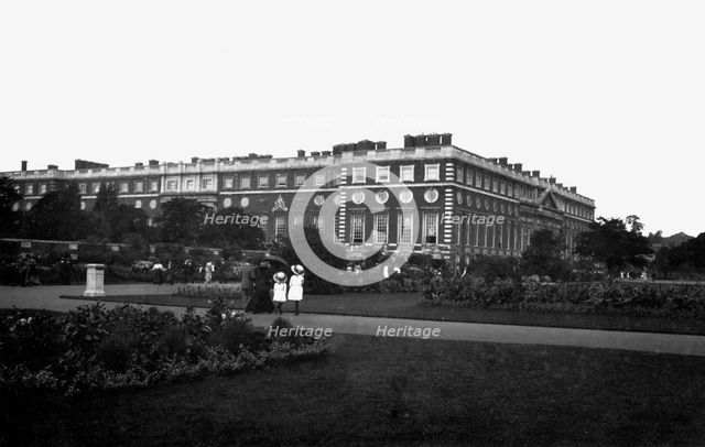 The Palace, Hampton Court, 20th Century. Artist: Unknown