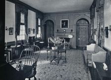 The Parlour of the Raleigh Tavern c1938