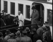 The Party of Mohandas K Gandhi (Mahatma) disembarks in London..., 1931. Creator: British Pathe Ltd
