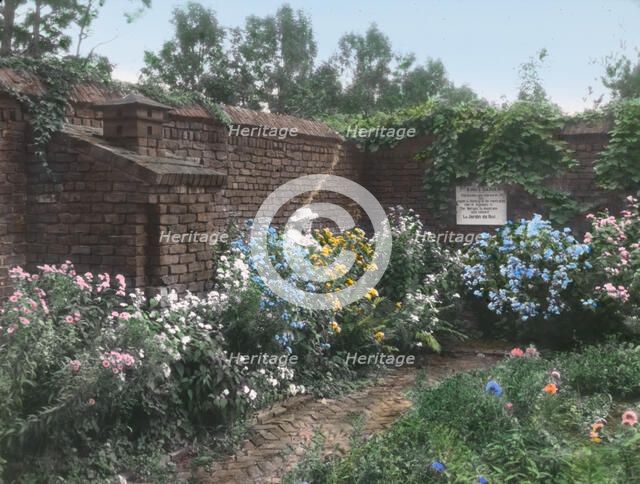 "The Pavilion," Stephen Hyatt Pelham Pell house, Fort Ticonderoga, New York, 1927. Creator: Frances Benjamin Johnston.
