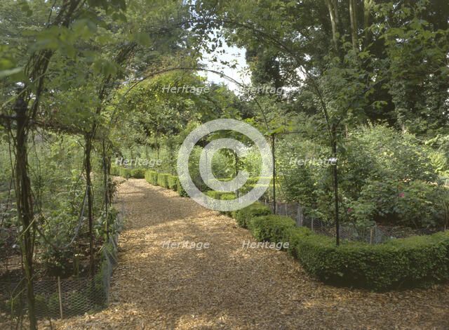 The pergola at Brodsworth Hall, South Yorkshire, 1999. Artist: N Corrie