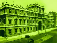 The Piccadilly front of Burlington House, 1932. Creator: Unknown