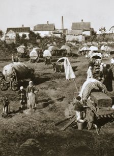 The Polish emigrant exodus, early 20th century. Creator: Unknown