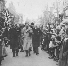 The Prince of Wales greeted by the people of Porth, Glamorgan, during a visit to Wales, 1932 (1936)