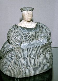 The Princess of Bactria wearing a Kaukenes dress, Bactrian, Late 3rd millenium