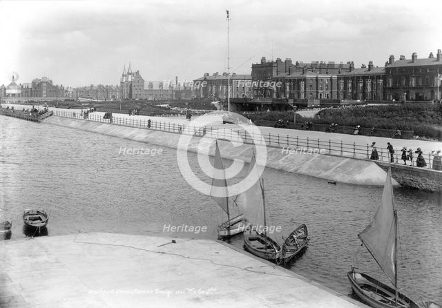 The promenade at Southport, Lancashire, 1890-1910. Artist: Unknown