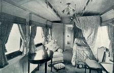 The Queen's Carriage 1922. Creator: Unknown