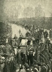 The Queen's Funeral: The Procession Passing Through Hyde Park c1900. Creator: Unknown