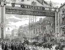 The Queen's Visit to the East End of London: Triumphal Arch in Whitechapel-Road, 1876. Creator: Unknown