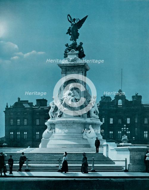 The Queen Victoria memorial, Buckingham Palace, London, 1911-1912. Creator: Francis Godolphin Osbourne Stuart.