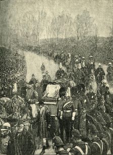 The Queen's Funeral: The Procession Passing Through Hyde Park c1900. Creator: Unknown
