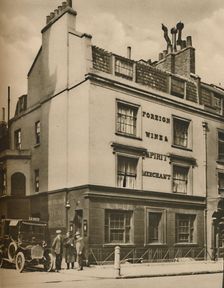 "The Running Footman", A Picture of the Old Mayfair c1935. Creator: Donald McLeish
