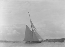 The racing cutter Terpisichore 1922. Creator: Kirk & Sons of Cowes