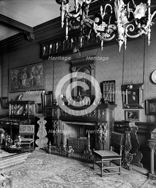 The Red Room, Bath House, Piccadilly, London, 1911. Artist: Henry Bedford Lemere.
