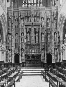 The reredos of Winchester Cathedral, 1924-1926