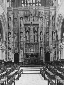 The reredos of Winchester Cathedral, 1924-1926