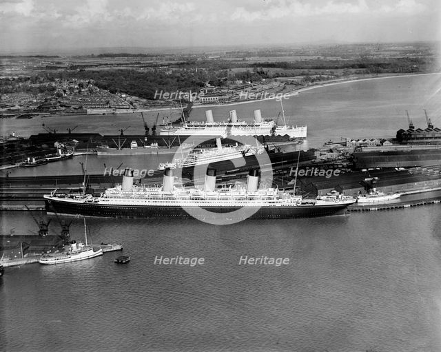 The RMS 'Olympic' in White Star dock 44, Southampton, Hampshire, 1933. Artist: Aerofilms.