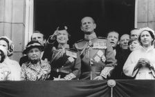 The Royal Family at Buckingham Palace after the Trooping of the Colour, 11th June 1977. Creator: Unknown