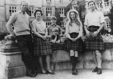 The Royal family, silver wedding annivesary photograph, 1972. Creator: Unknown
