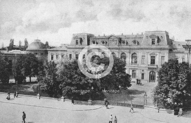 The Royal Palace at Bucharest, Romania, early 20th century. Artist: Unknown