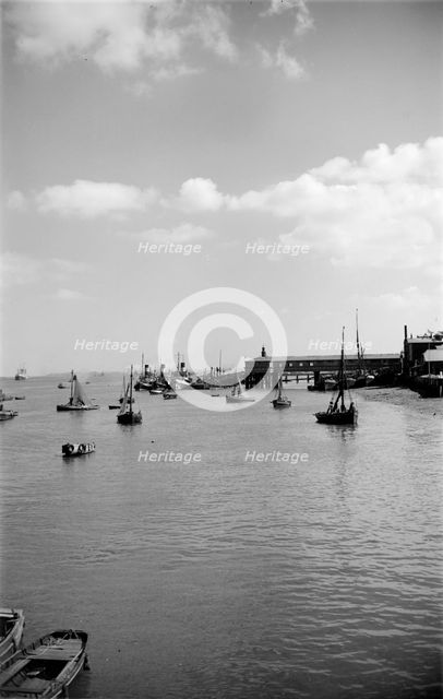 The Royal Terrace Pier, Gravesend, Kent, c1945-c1965. Artist: SW Rawlings